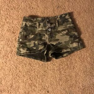 Camo Mid Waisted Shorts